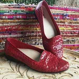 Comfy red woven leather flats